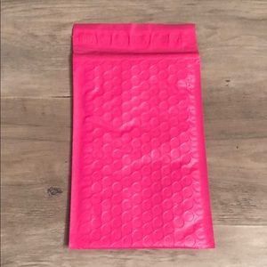 Poly Bubble Mailers (10) 4in x 7in - Self-Adhesive